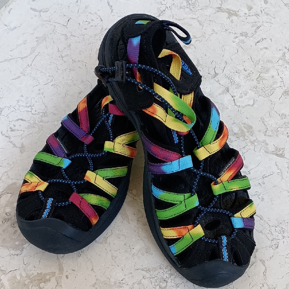 KEEN Whisper Closed Toe Sandals – Original Tie Dye, Sz 8.5 - NWOT